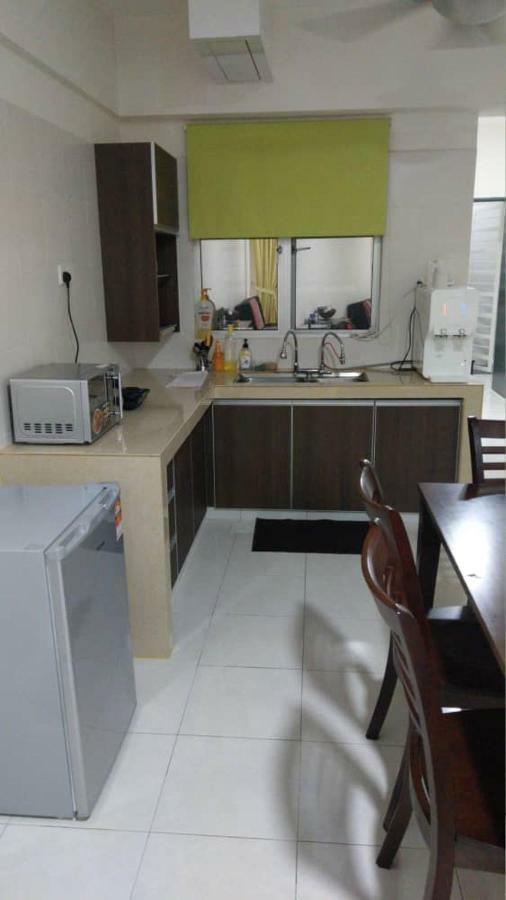 Spacious & Cozy Condo - Hijauan Heights Block C 加影 外观 照片