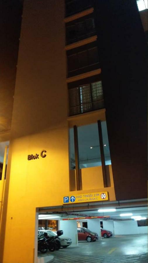 Spacious & Cozy Condo - Hijauan Heights Block C 加影 外观 照片